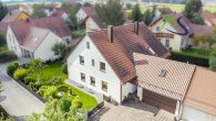 Gartenliebhaber aufgepasst - großzügiges Zweifamilienhaus in Alteglofsheim - DJI_0798