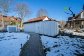 Traumhafte Doppelhaushälfte mit Garten in Bernhardswald - Garage und Gartenhaus